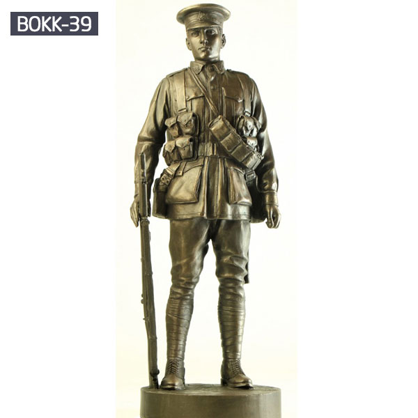 Backyard Veteran War Memorial Battle Cross Boots Gun Helmet Statue for Sale