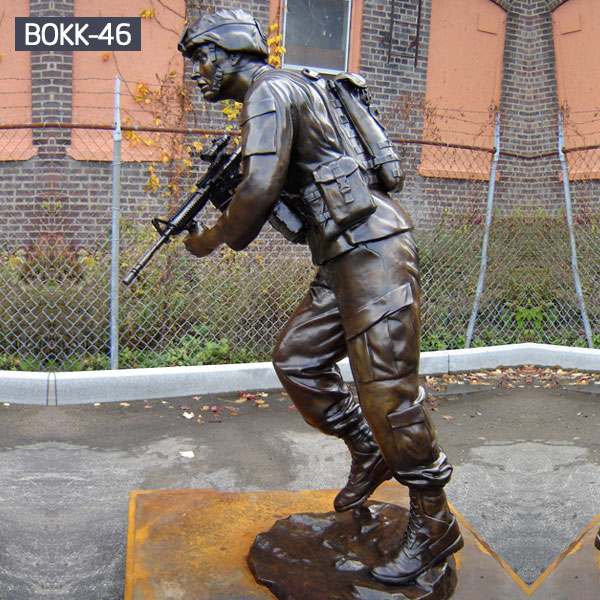 Memorial Vietnam Soldier Cross Statue for War Memorial