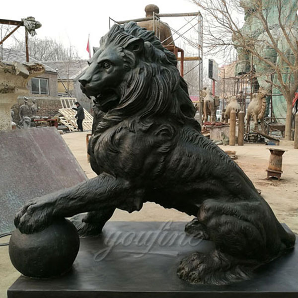 Metal large bronze lion statue for sale