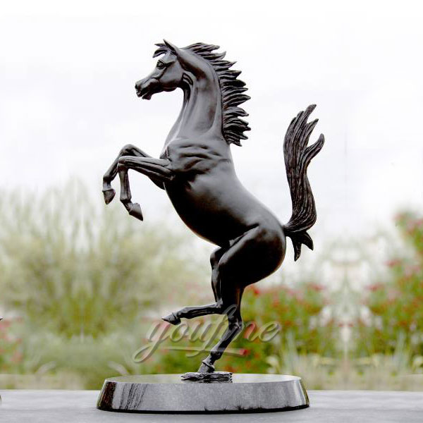 Bronze Horse Figurines for garden decor