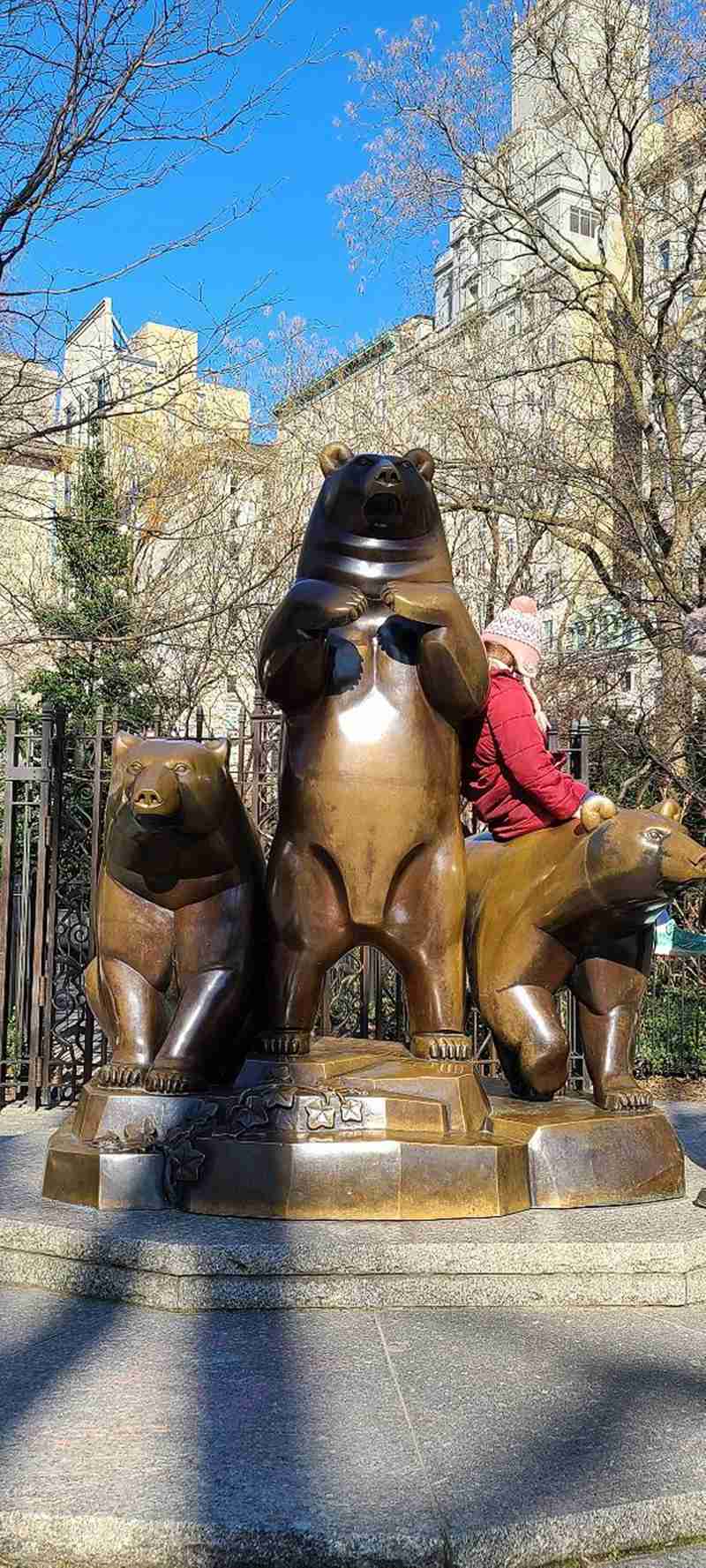 group of bears statue – YouFine Sculpture