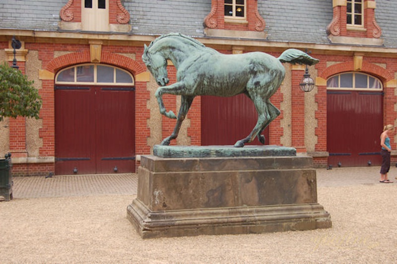 Majestic Life Size Bronze Horse Statue for Sale