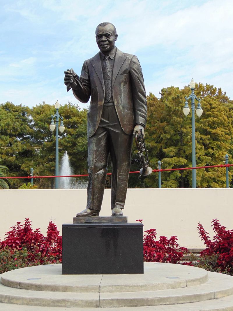 Life Size Bronze Louis Armstrong Sculpture for Outdoor